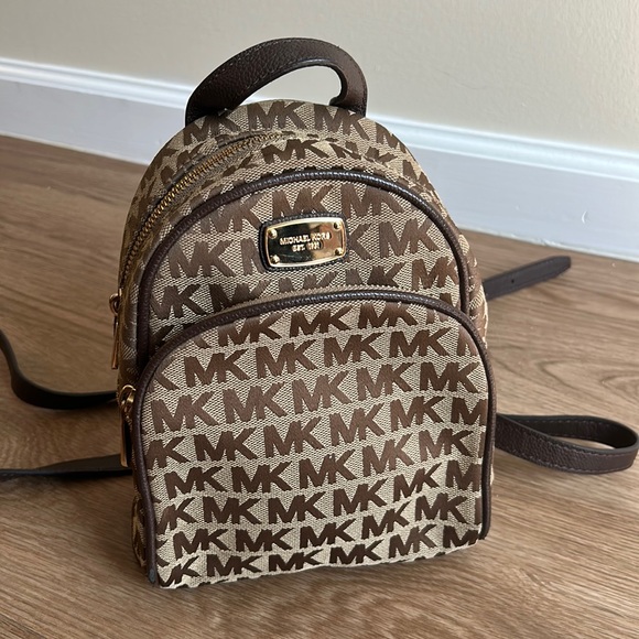 Michael kors - Picture 1 of 8